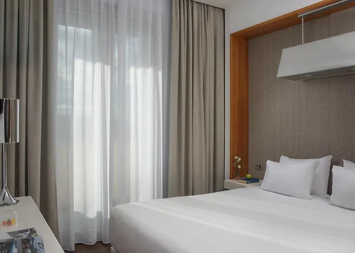 Nh Pisa Hotell