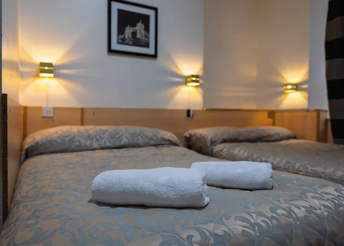St George Hotel Paddington London