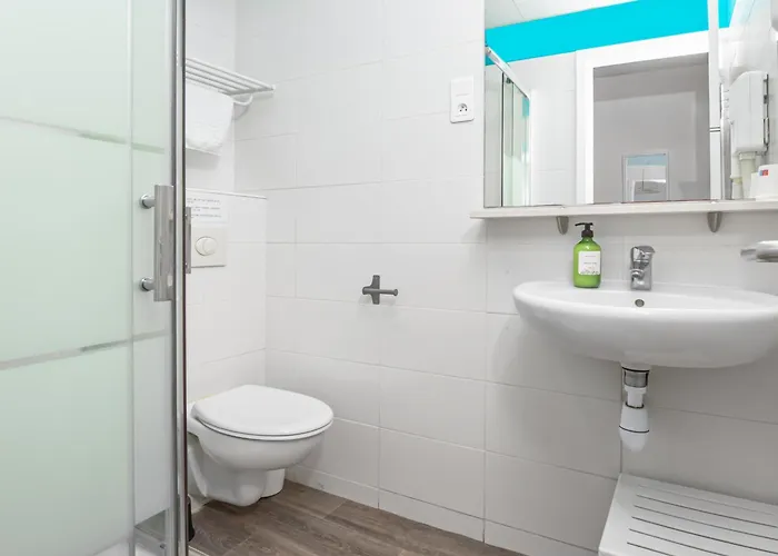 Hotel Parisien Menton
