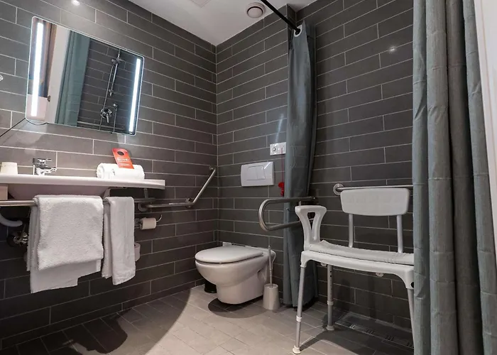 Ibis Malaga Centro Ciudad Hotell