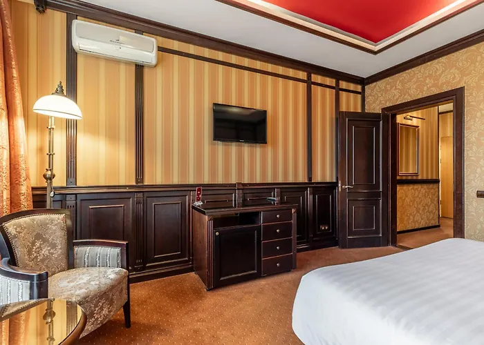 Attache Hotel Kiev