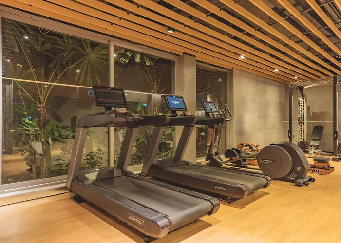 Twinpalms Montazure Phuket Hotell