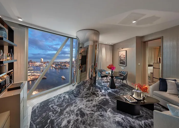 Crown Towers Sydney Hotell