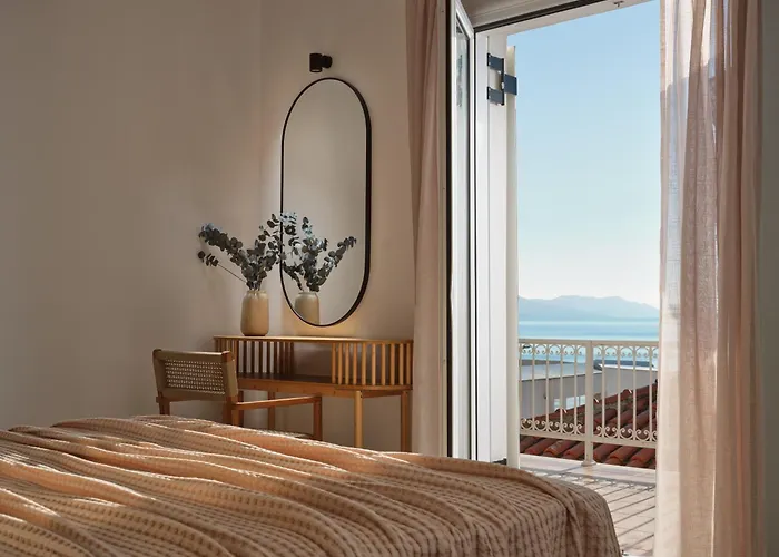 C'Est La Vie - Beachfront Accommodation Laganas