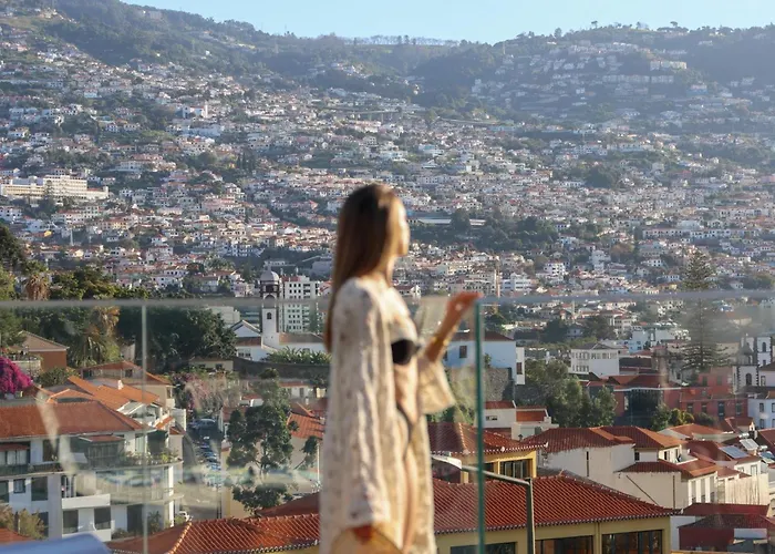 The Views Baia - Adults Only Hotell Funchal 