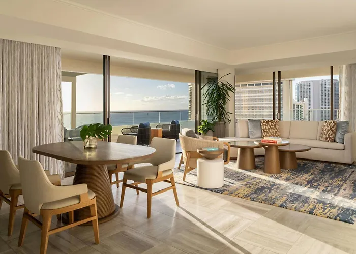 Moana Surfrider, A Westin Resort & Spa, Waikiki Beach Honolulu