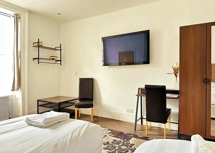 Somerset Hotel Baker Street London