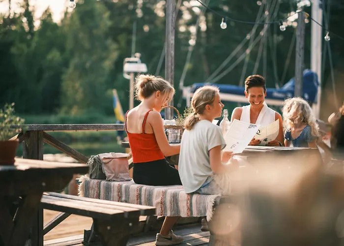 Norrqvarn Hotell Lyrestad