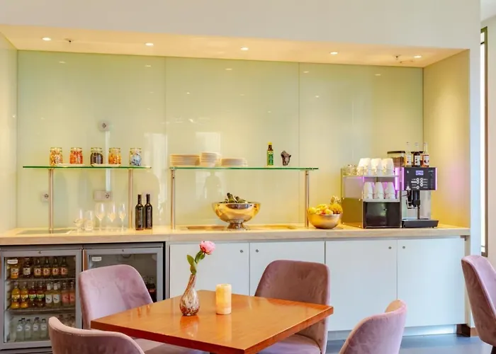 Crowne Plaza Amsterdam - South By Ihg Hotell