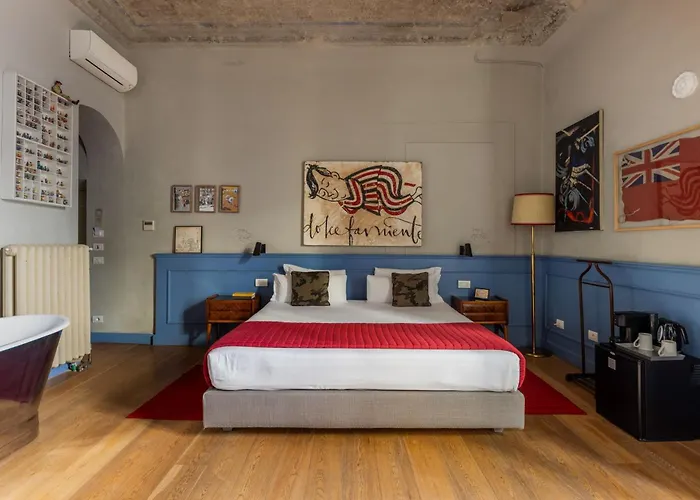 Adastra Suites Florens