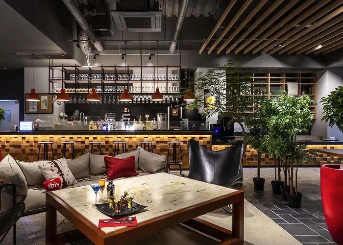 Ibis Osaka Umeda Hotell