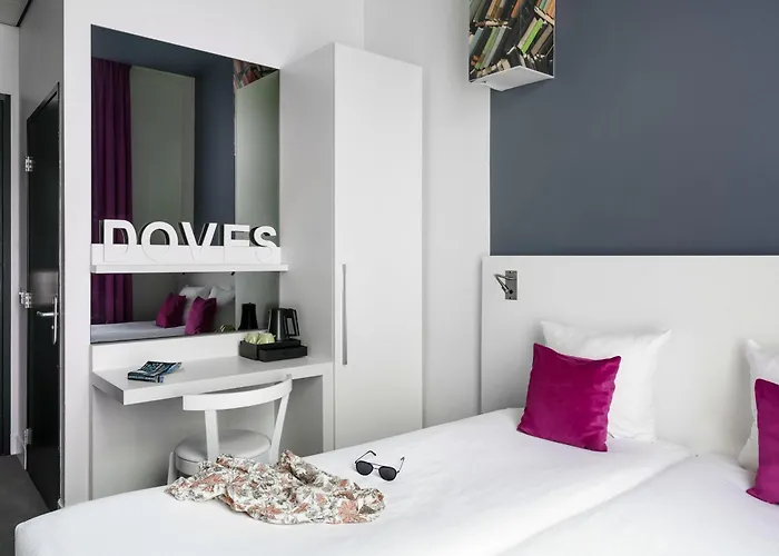 Ibis Styles Amsterdam Amstel Hotell