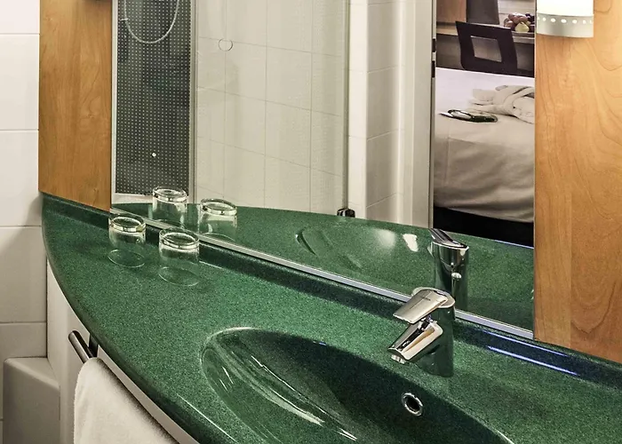 Ibis Praha Old Town Hotell