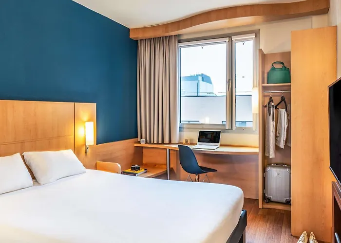 Ibis Barcelona Plaza Glories 22@ Hotell