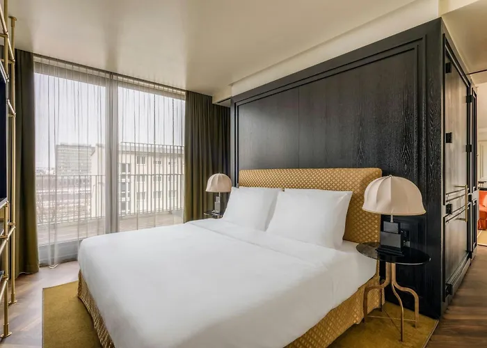 The Dean Munich, Autograph Collection Hotell
