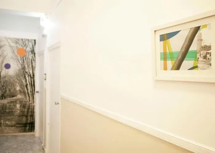 Malvarrosa Beach Rooms Valencia