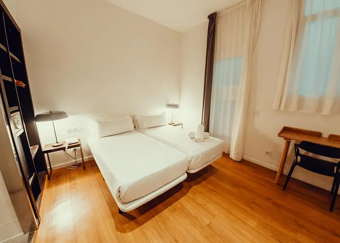 Som Nit Triomf Hotell Barcelona