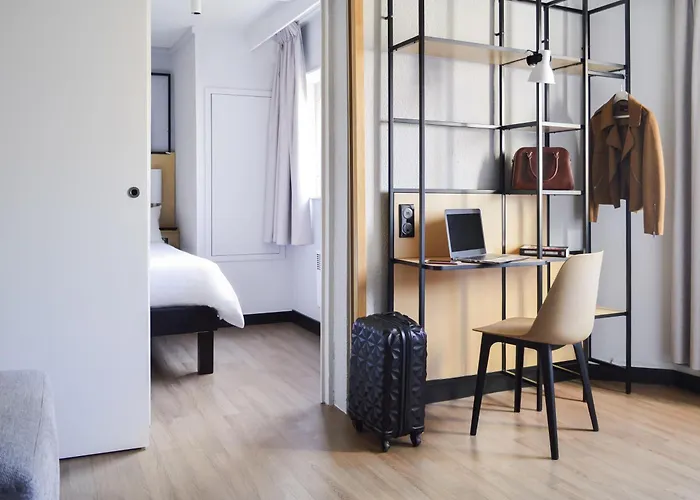 Ibis Paris Tour Eiffel Cambronne 15Eme Hotel