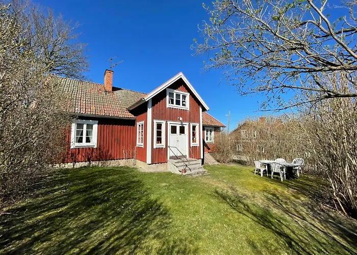 Brunnsta Gård Bed and Breakfast Bålsta