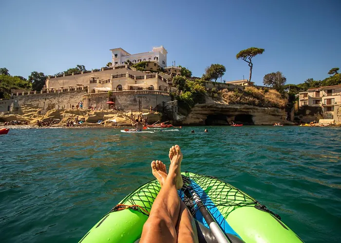 Baia Delle Rocce Verdi Resort Neapel