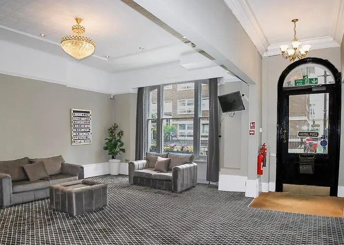 Hyde Park Court Hotel London