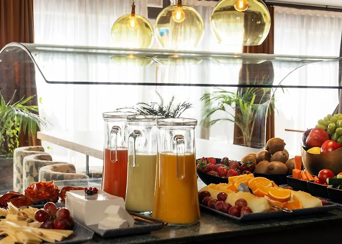 Chic&Basic Velvet Hotell Barcelona