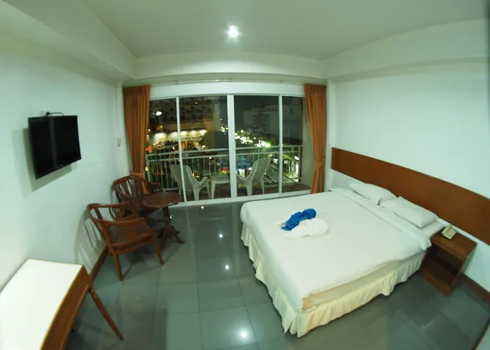 Jed Pee Nong Hotel โรงแรมเจ็ดพี่น้อง Hua Hin