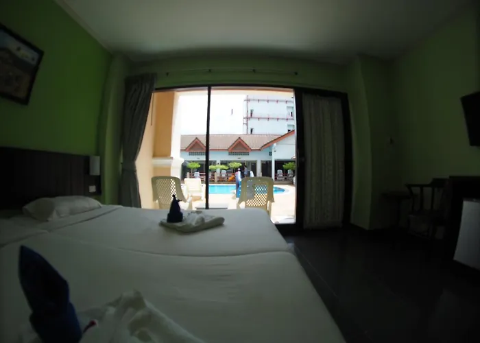 Jed Pee Nong Hotel โรงแรมเจ็ดพี่น้อง Hua Hin