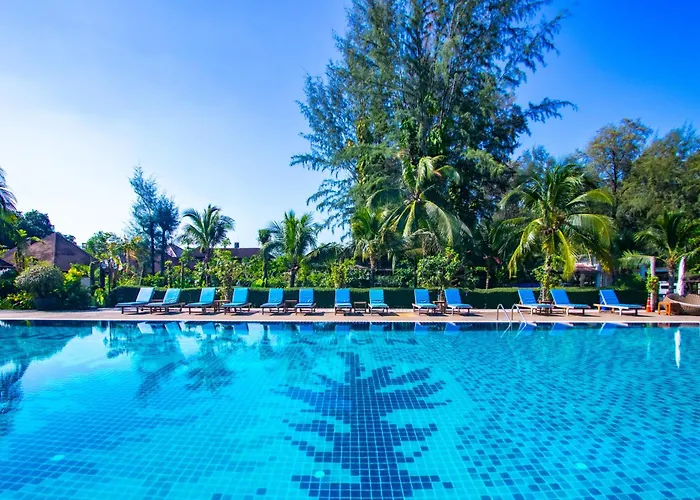 Naiyang Park Resort - Beachfront Escape Nai Yang Beach