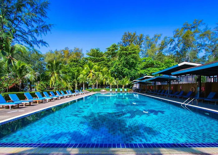 Naiyang Park Resort - Beachfront Escape Nai Yang Beach