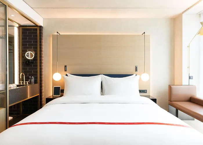 Ruby Emma Hotel Amsterdam By Ihg