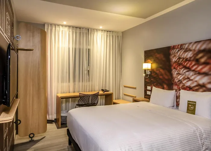Ibis Quito Hotell