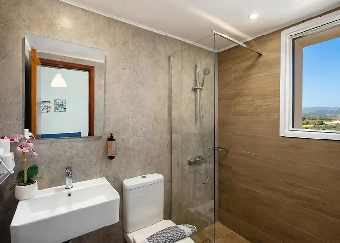 Louladakis Apartments Kolimvarion