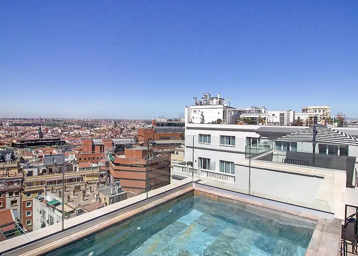 Pestana Cr7 Gran Via Madrid Hotell