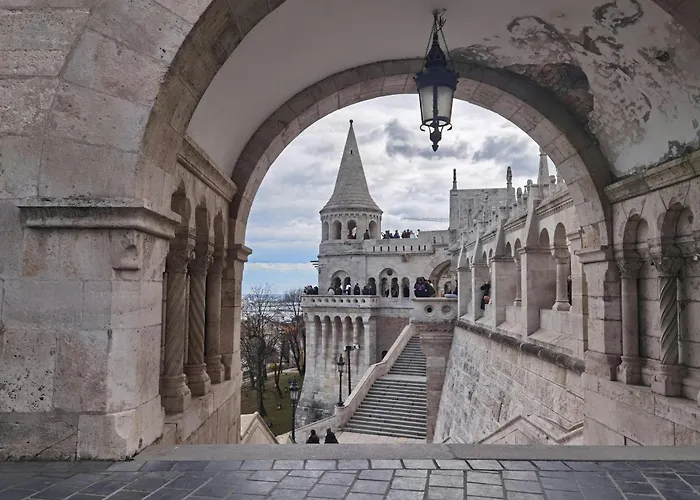 Ikonik Parlament Hotell Budapest