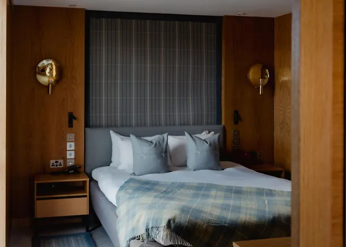 Market Street hotel Edinburgh