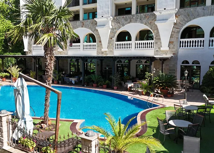 Art Hotel Babylon Sunny Beach