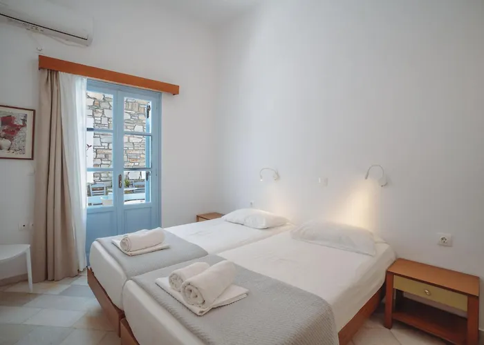 Hotel Mantalena Antiparos Town