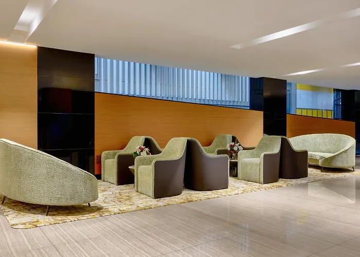Meriton Suites Campbell Street, Sydney
