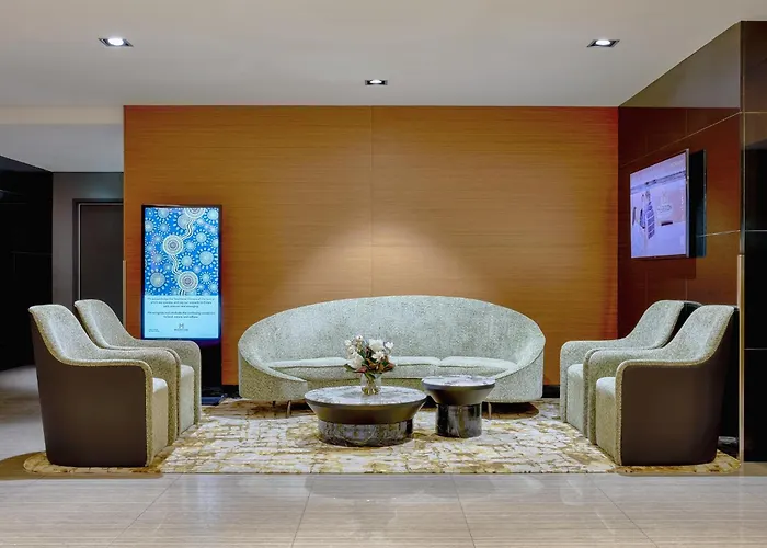 Meriton Suites Campbell Street, Sydney