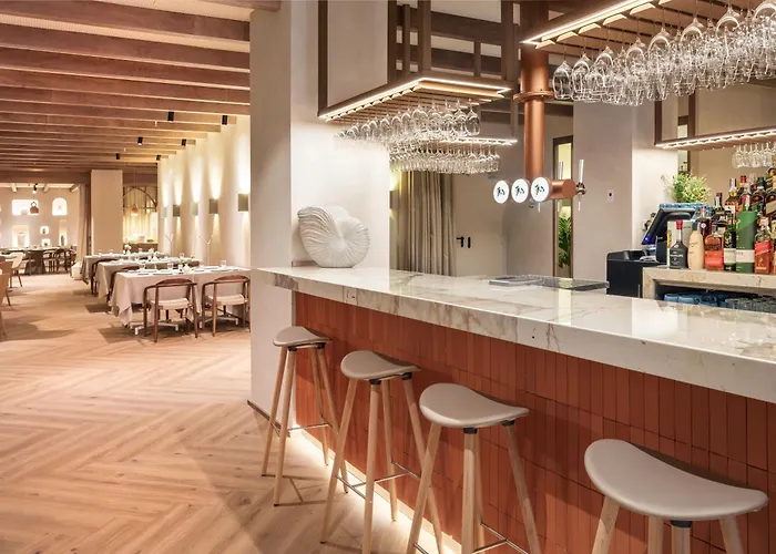 Melia Granada Hotell