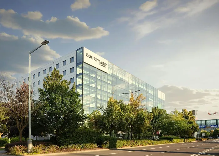 Courtyard By Marriott Prague Airport Hotell