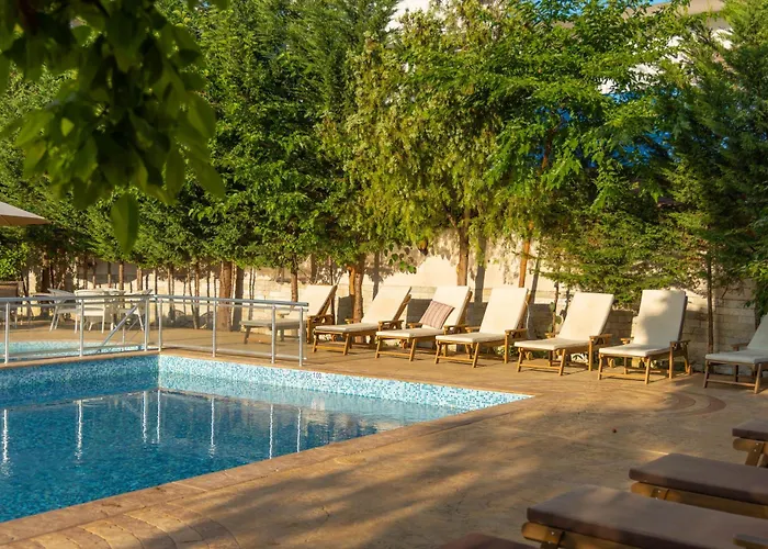 Hotel Central Slăntjev Brjag