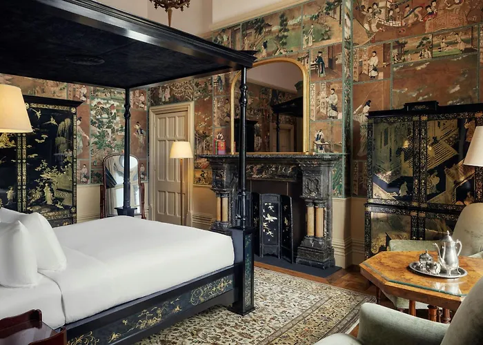 St Pancras London, Autograph Collection Hotell