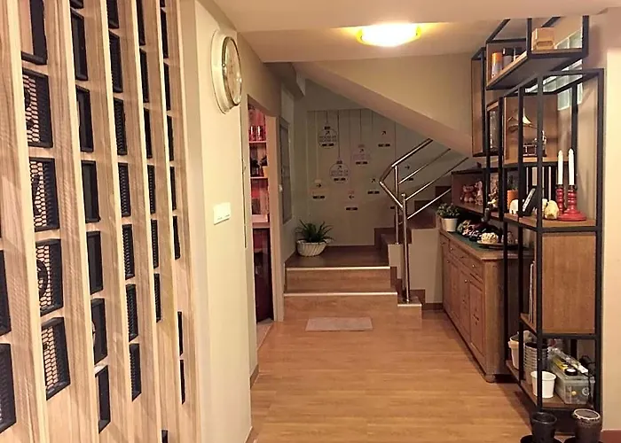 Augusta Hostel Bangkok