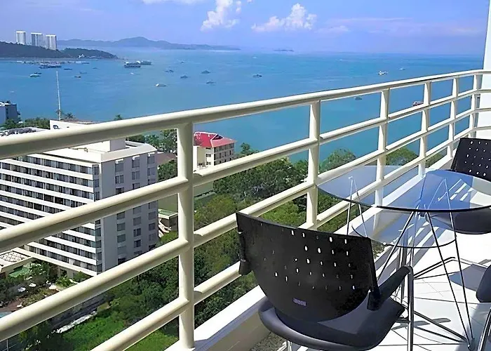 Vtsix Condo Rentals At View Talay 6 Pattaya