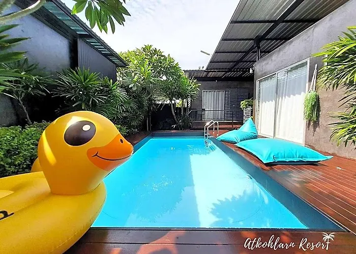 At Koh Larn Resort Pattaya
