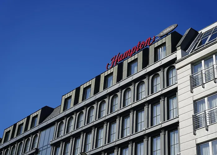 Hampton By Hilton Poznan Old Town Hotell
