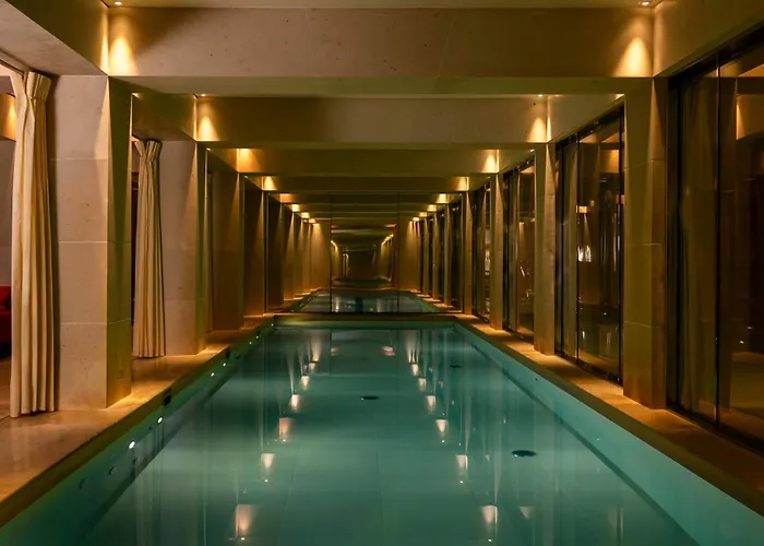 La Reserve Paris Hotel & Spa
