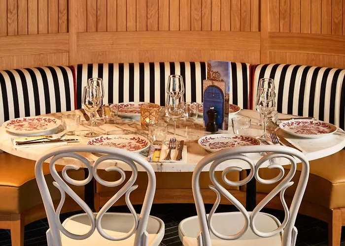 Mama Shelter Paris West Hotell